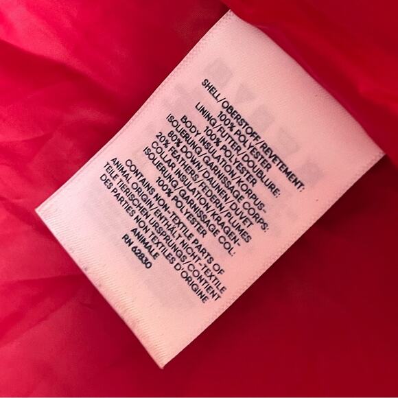 Lands’ End Down Vest - Picture 3 of 3